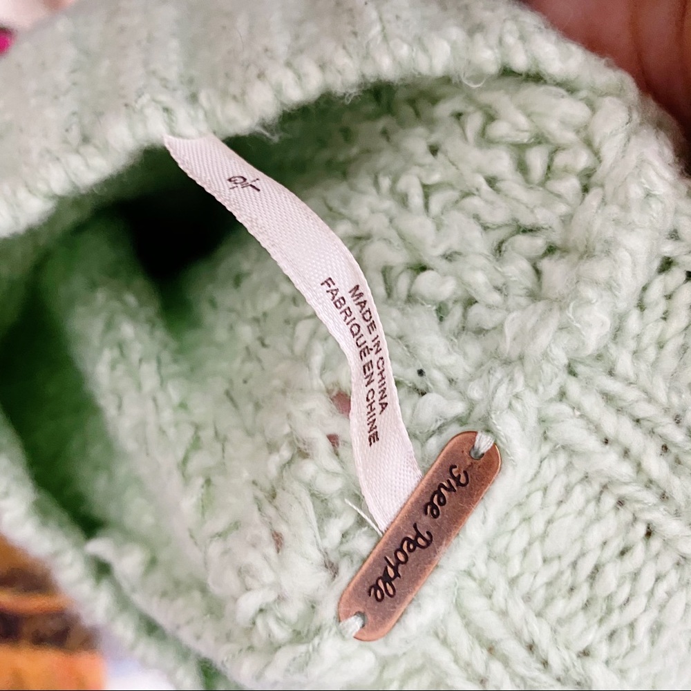 Free People Merry Go Round Cable Knit Crop Sweater - Picture 6 of 8